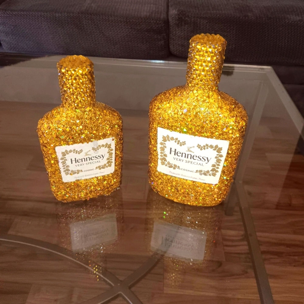 Henne Gold Decorative Bottles- Bottles by Chanbursai.